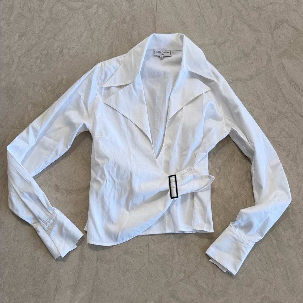 Anne Fontaine White Blazer with Buckle Accent
